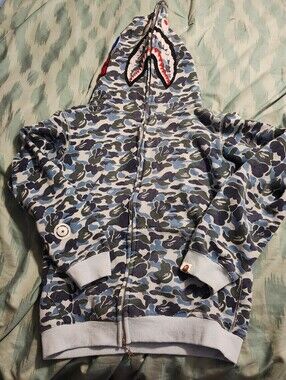 BAPE SHARK WGM FULL ZIP HOODIE COLOR CAMO BLUE MEN'S SIZE MEDIUM